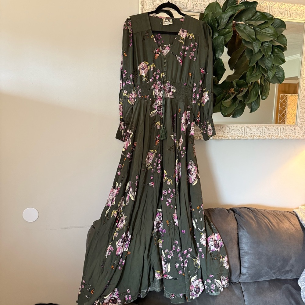 Jaase Floral Green Maxi Dress